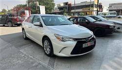 تۆیۆتا کامری